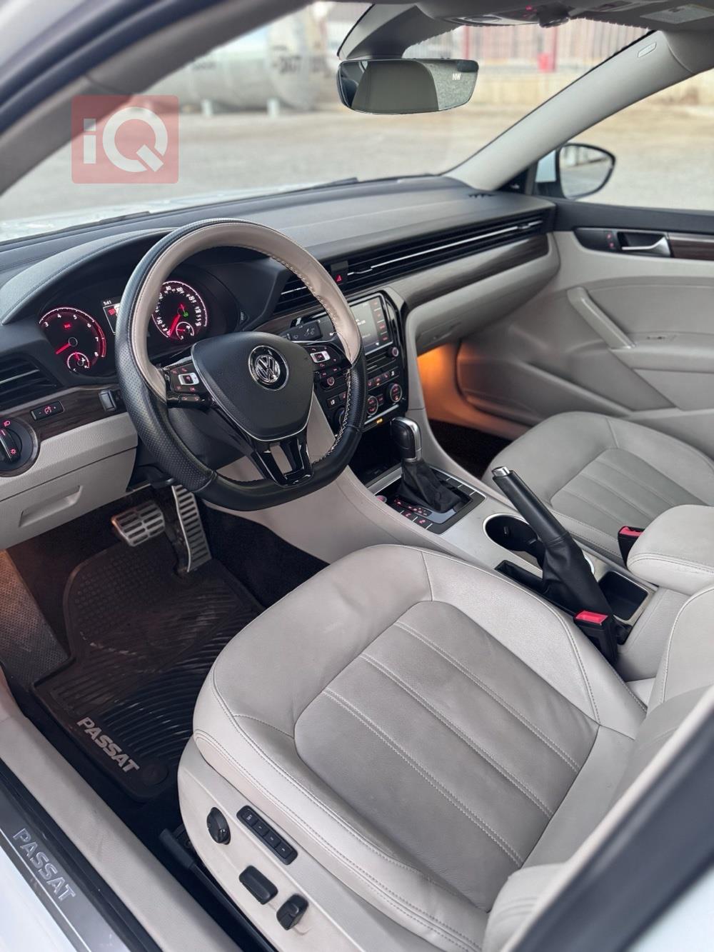 فولكسفاغن باسات